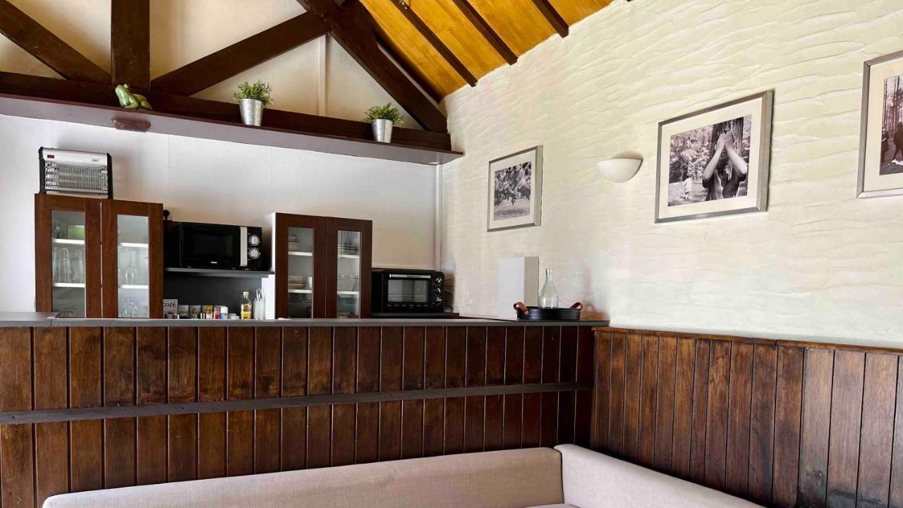 B&B Les Ecoliers Cherain Exterior photo