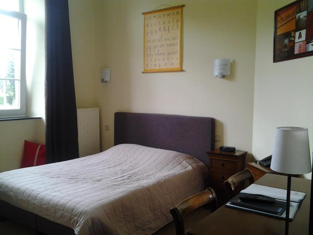 B&B Les Ecoliers Cherain Room photo